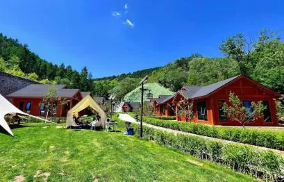 Mulangu wooden house B&B — view 4